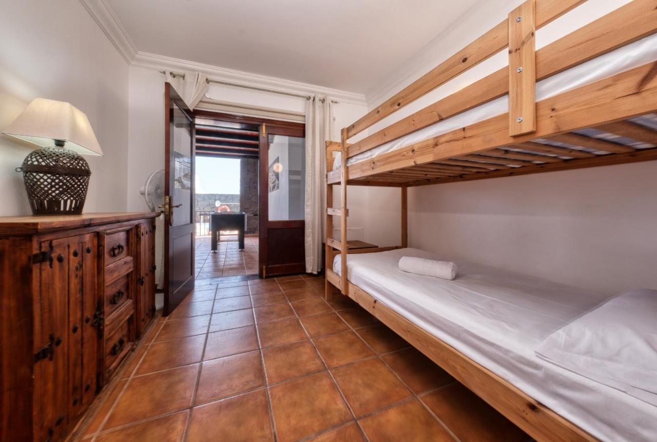 Villa Aurelia-Pool, Jacuzzi And Solarium Playa Blanca  Bagian luar foto